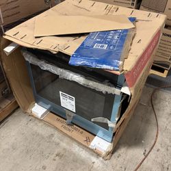 GE OVEN BRAND NEW 