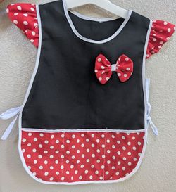 Minnie Mouse-themed children's character apron/smock