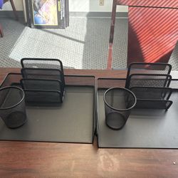 Desk organizers 