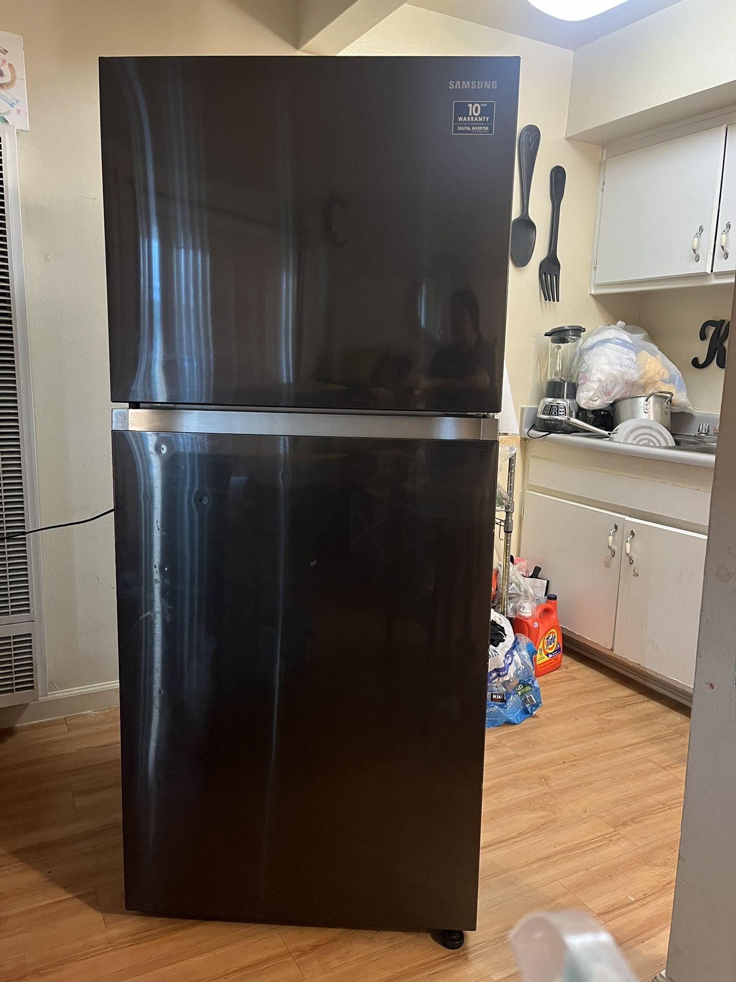 SAMSUNG FRIDGE