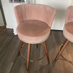 2 Swivel Upholstered Barstools