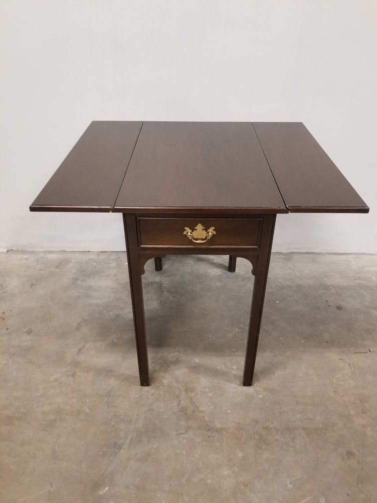 Antique Drop Leaf Table $200 (Good Condition)