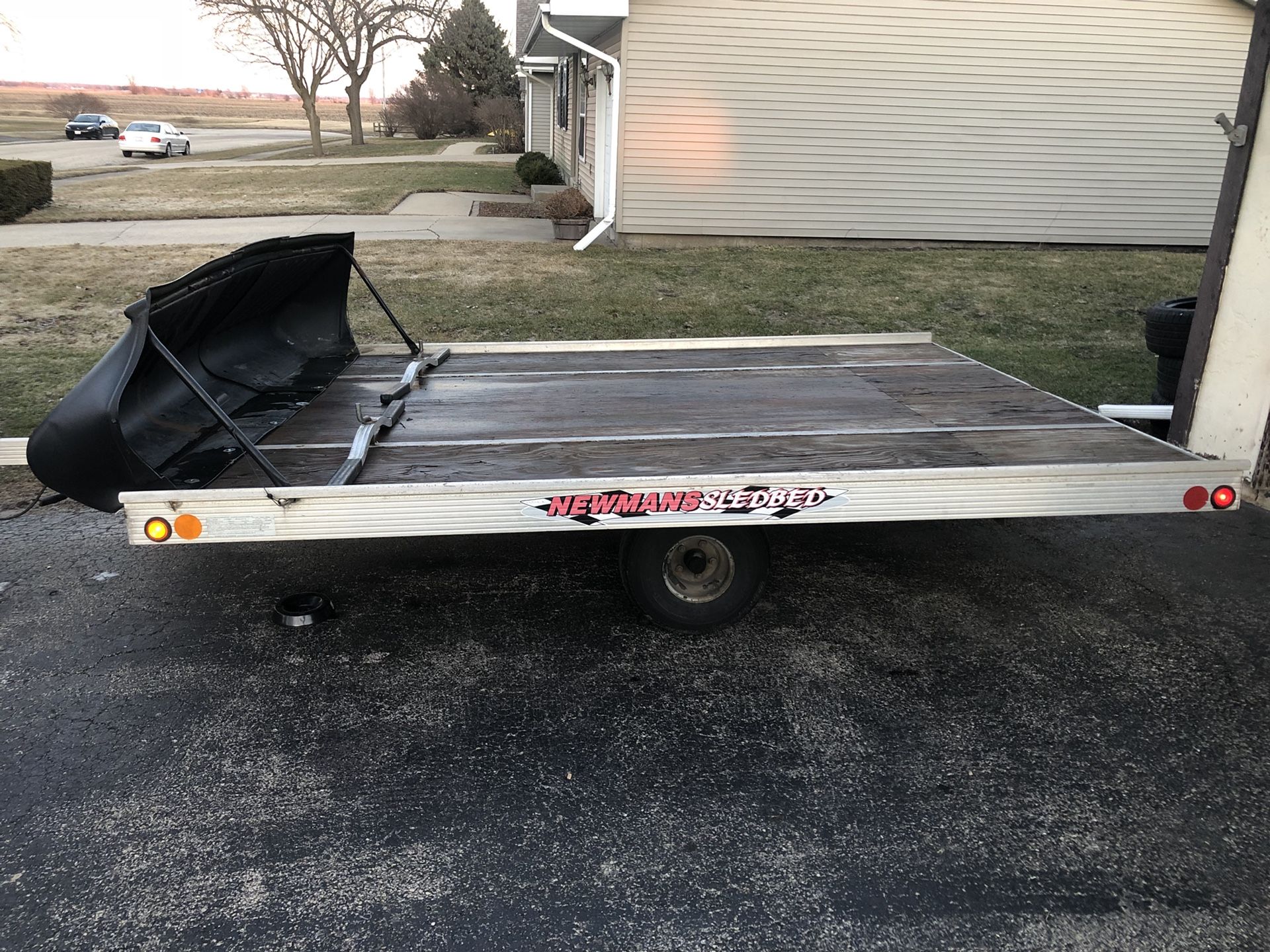 2004 Newman’s Sledbed trailer