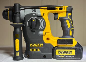 DEWALT XR Rotary Hammer Drill