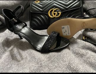 💕 Michael Kors Sz. 7.5 Strap 3" Heels