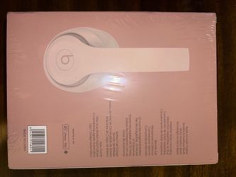 Beats x Kim Kardashian