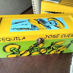 JOSE CUERVO RESERVA DE LA FAMILIA 2001 WOODEN TEQUILA BOTTLE BOX ART DESIGNED BY MEXICAN ARTIST GIRONELLA PARRA