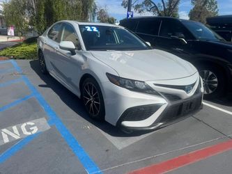 2022 Toyota Camry Hybrid