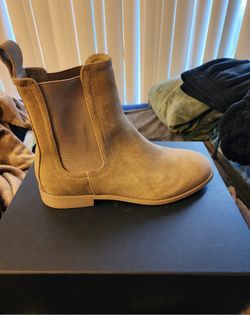 Chelsea Nomad Boot