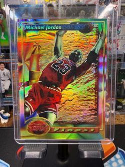 1993-94 Topps Finest Michael Jordan #1 Basketball Card REFRACTOR