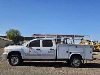 2011 Chevrolet Silverado 2500 HD Crew Cab