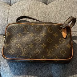 Louis Vuitton Vintage Crossbody Bag