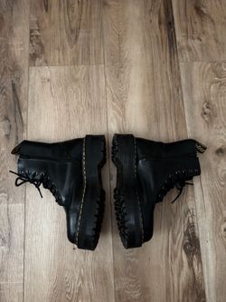 DR. MARTENS Jadon Womens Platform Boots