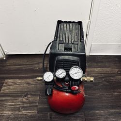 Husky Air Compressor ***Read Description ***