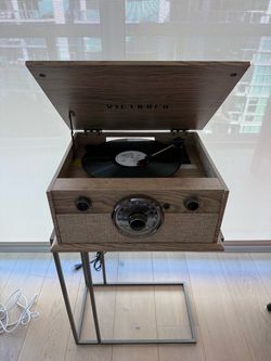 Vinyl Player Victrola