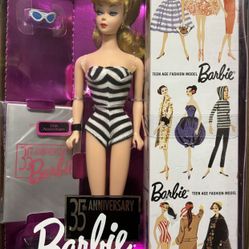 Barbie 35th Anniversary Doll Reproduction 1959 Doll & Package Special Edition (1993)