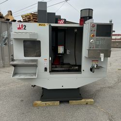 Hass DT-2 CNC Drill Tap mill vertical machining Mfg date 02/2017