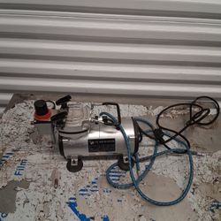 Airbrush Compressor 