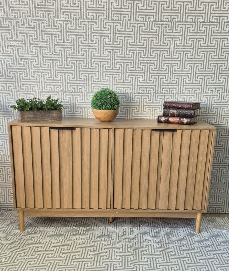 MODERN SIDEBOARD BUFFET COFFEE STATION NATURAL OAK WOOD COLOR 55X17X32 BRAND NEW REGULABLE SHELVES