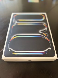 13" Apple iPad M5 Ultra - 1TB - Black brand new