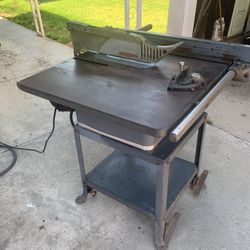 Delta rockwell Table Saw 