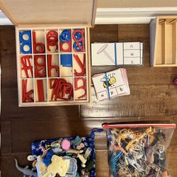 Montessori Moveable alphabet with cards and objects