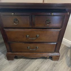 Small Dresser /desk