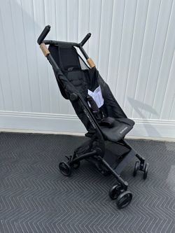 New travel stroller/ clutch compact stroller/ small fold up stroller/ Airline approved travel stroller