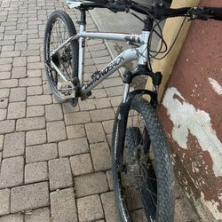 Mountain Bike