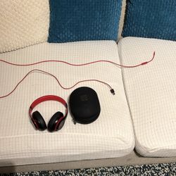 Beats By Dre Ten Years EST 08 Studio 3