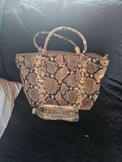 Mk purse