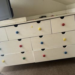 Dresser/ Changing Table