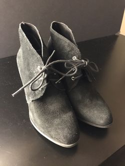 NEW - BCBG Black (leather upper) booties size 8