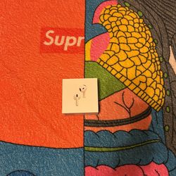 Apple AirPods ( 4th generation)