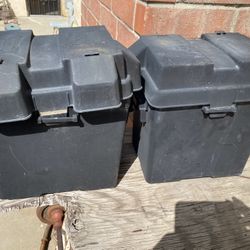 12 V or 6 Vault battery boxes For motorhome or trailer