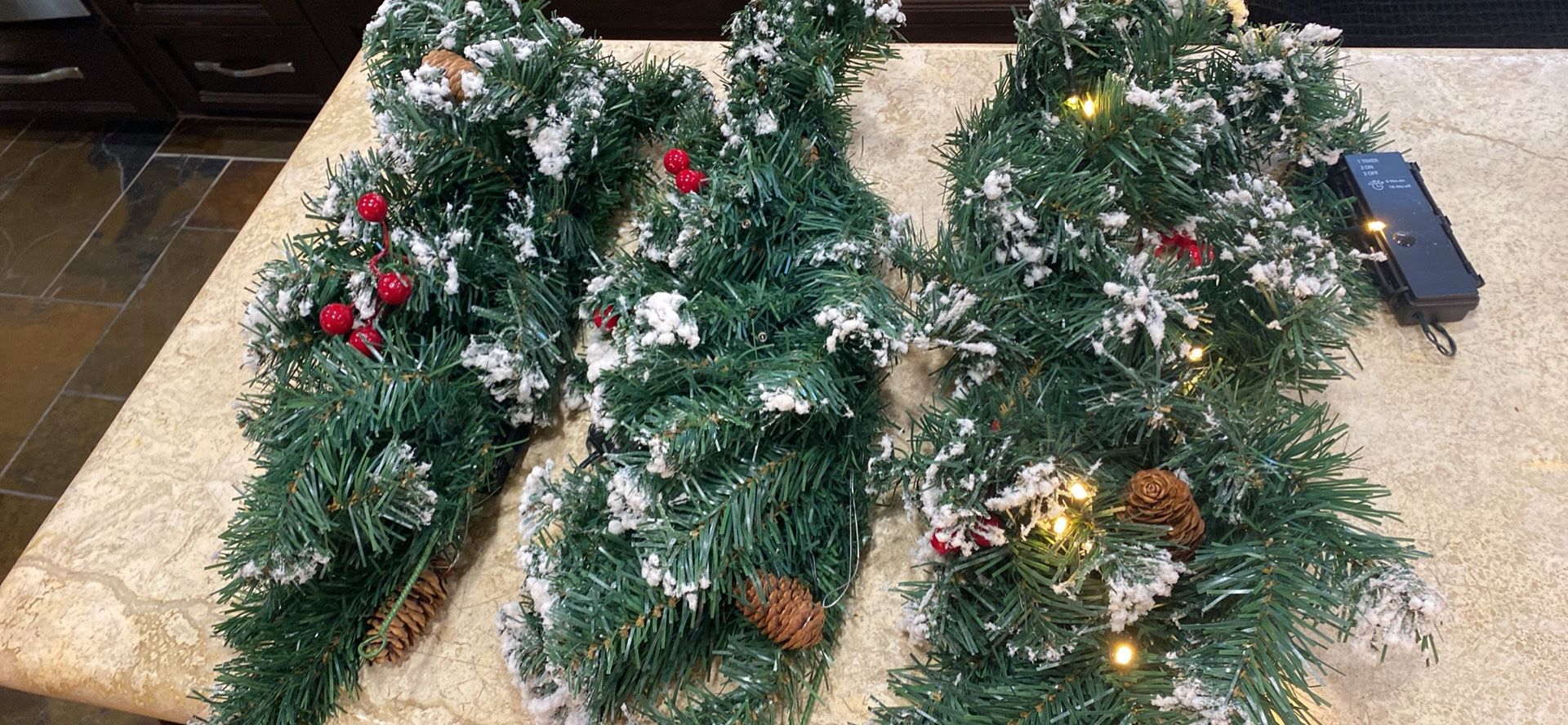 3 Lighted Christmas Greenery Swags New 