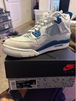 Air Jordan 4 Retro
