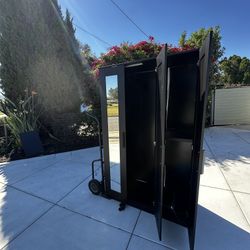 Indoor Build In Black Closet 