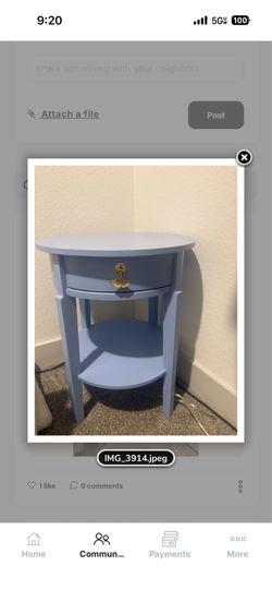 Blue end table $50 cash only ..pickup only