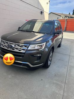 Ford Explorer 2018 Clean title 106mil millas