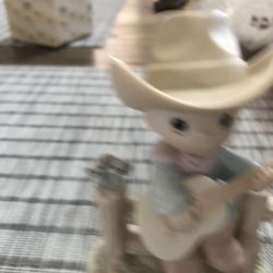 Precious Moments Figurine A Whole Collection 