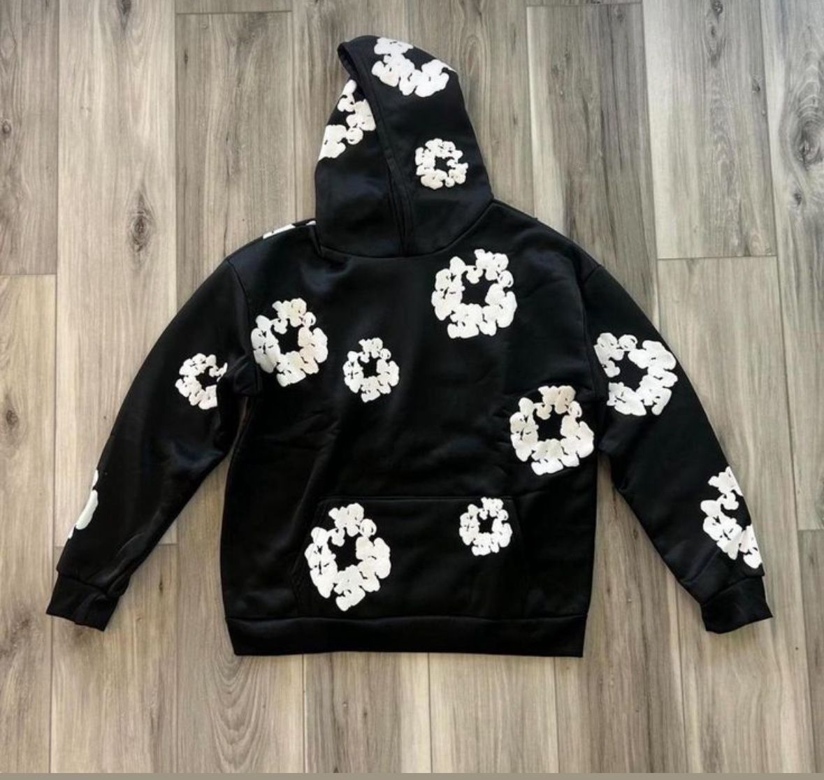denim tear hoodie brand new 100% authentic Size medium