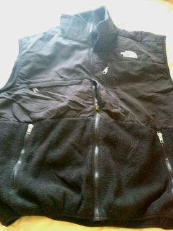 Men's North Face Black Vest Large