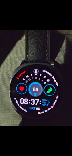 Samsung Galaxy 8 watch with Black Leather Band