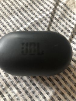 JBL Earbuds 