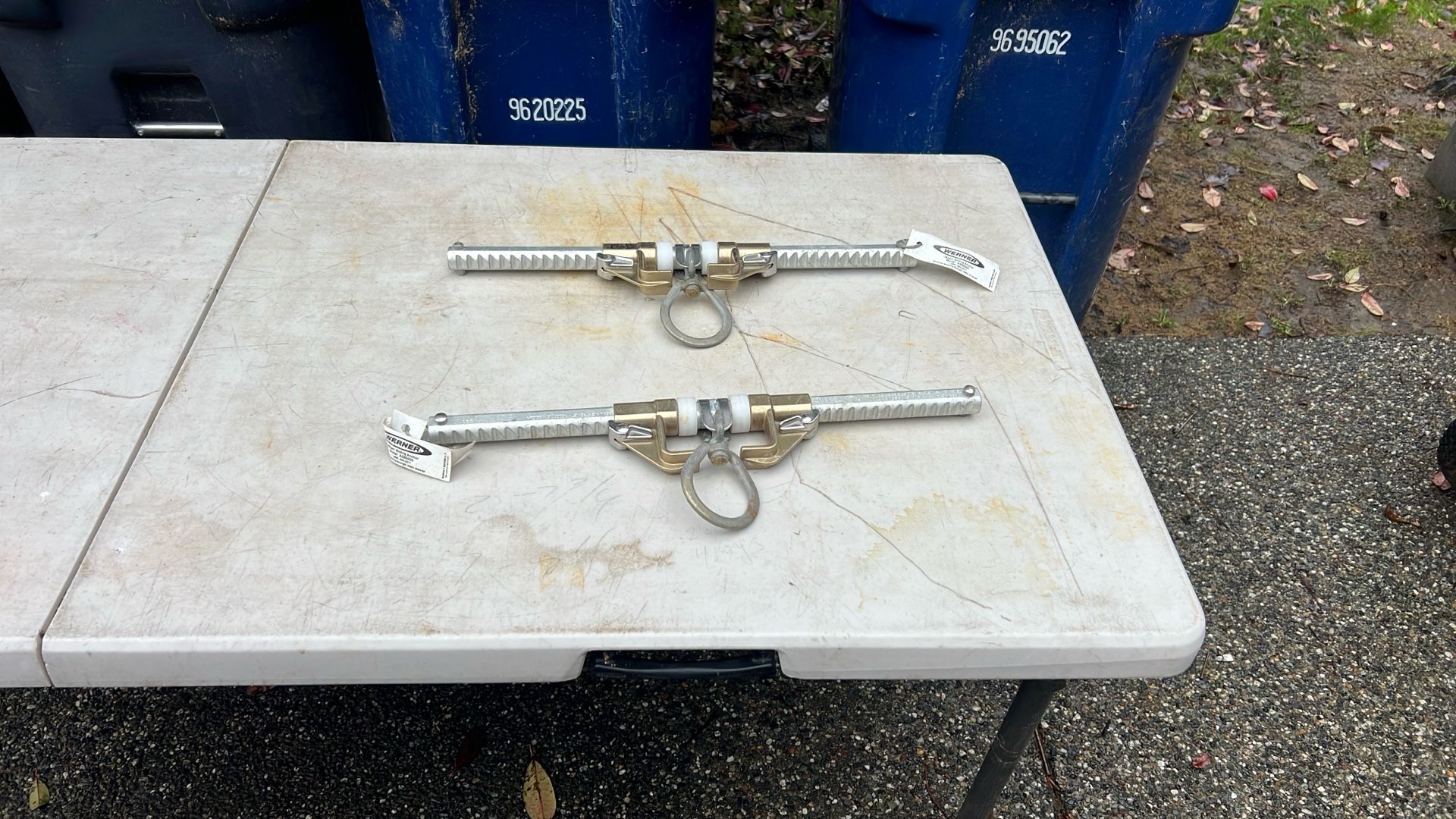 Werner I-beam sliding anchor model A55000