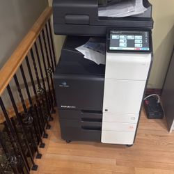 Konica Minolta Bizhub C251i