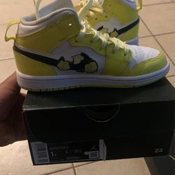 Jordan 1 Mid Size 12c