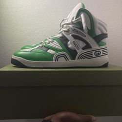 Gucci Men's Basket High Top Sneakers  size 9