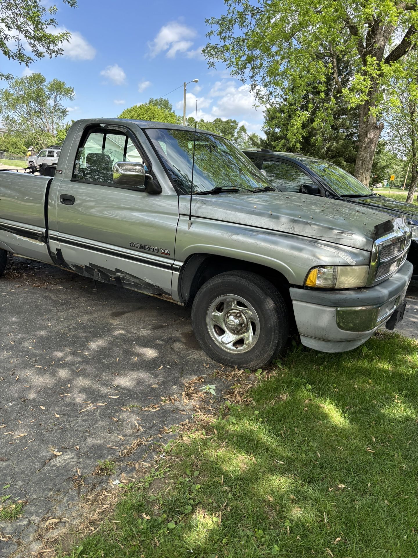 95’ Dodge Ram 1500 V8